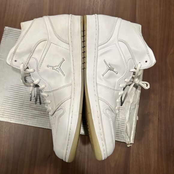 Vintage Air Jordan Retro 1 White Metallic Silver 2002 Sneakers Size 14 Pre-Owned main image 5